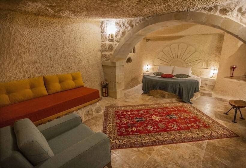 Superior Suite, Cappa Rossa Cave
