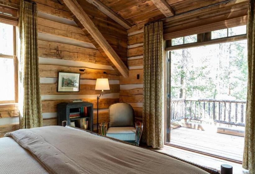 Дом 3 Спальни, Eleven Taylor River Lodge