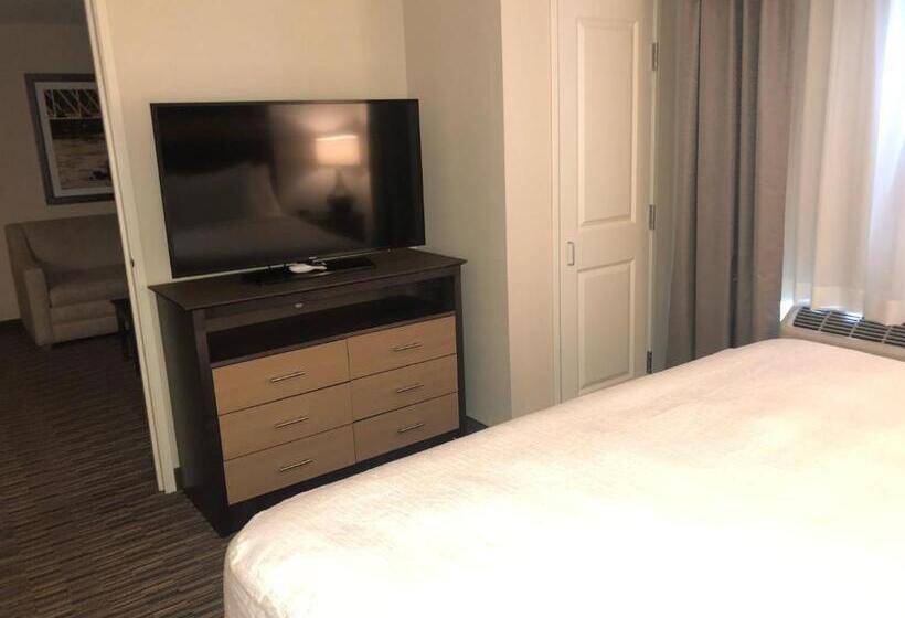 스위트, Grandstay Hotel & Suites Rock Valley