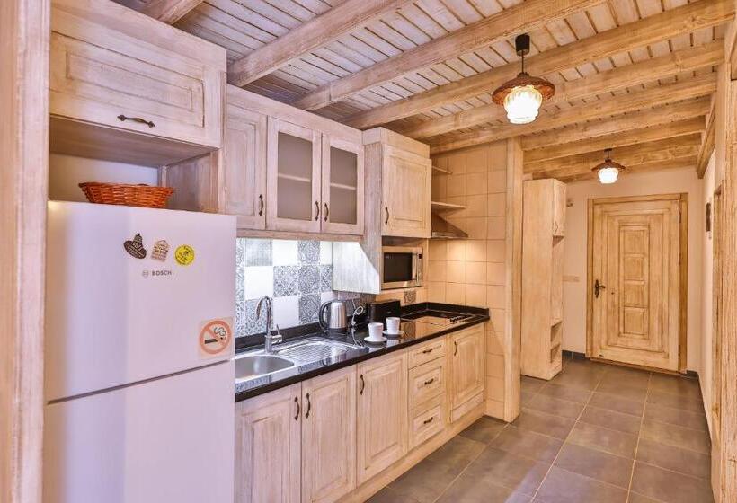 סטודיו סטנדרטי נוף לים, Luna Kaş