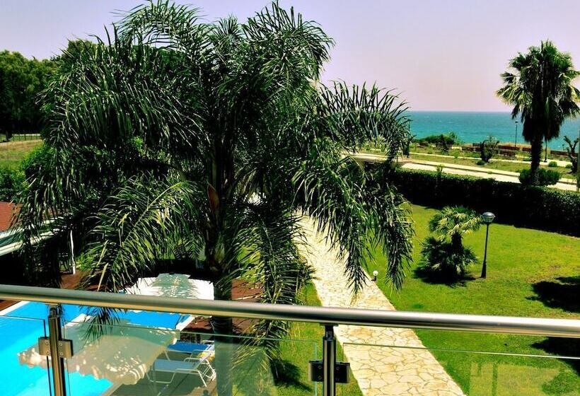 سوییت سوپریور با چشمانداز دریا, Q Suites Preveza