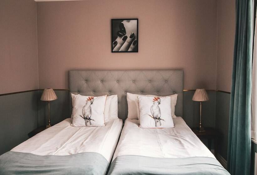 スーペリアールーム, Mojo Hotell