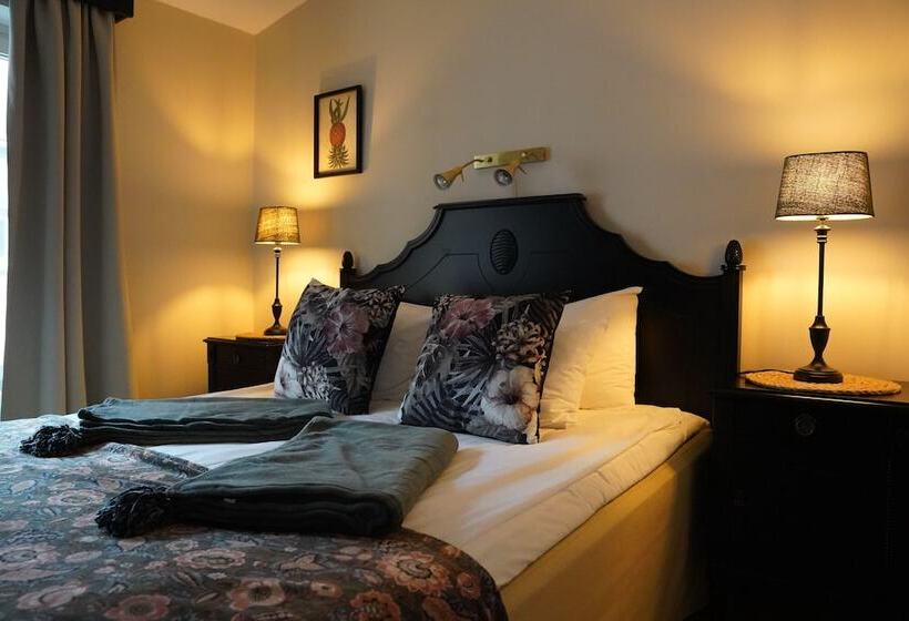 スタンダードルーム, Mojo Hotell