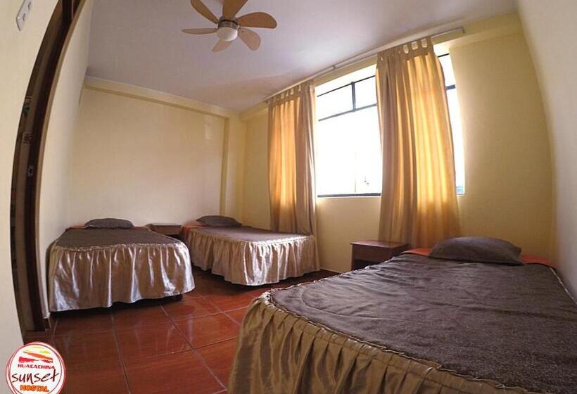 غرفة قياسية ثلاثية, Hostal Huacachina Sunset