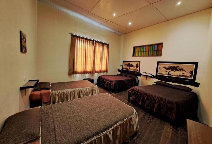 غرفة عائلية, Hostal Huacachina Sunset