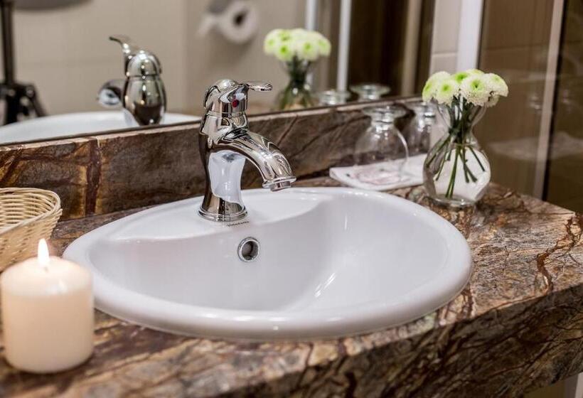 舒适型房间, Krzyski