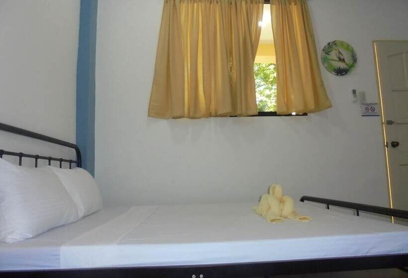 اتاق خانوادگی, Maya Playa