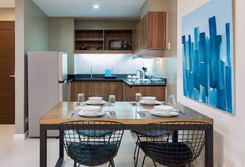 سوییت اجرایی, The Sphere Serviced Residences Managed By Hii