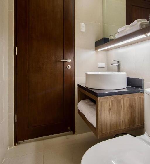 سوییت اجرایی, The Sphere Serviced Residences Managed By Hii