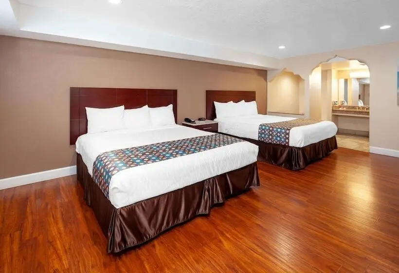 身障者適用スタンダードルーム, Travelodge By Wyndham Harbor City