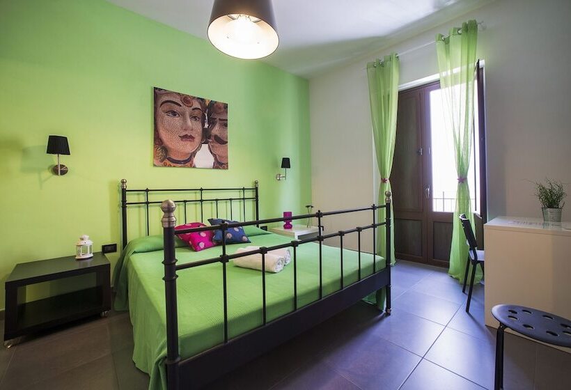 اتاق استاندارد با بالکن, Zammu Bed And Breakfast