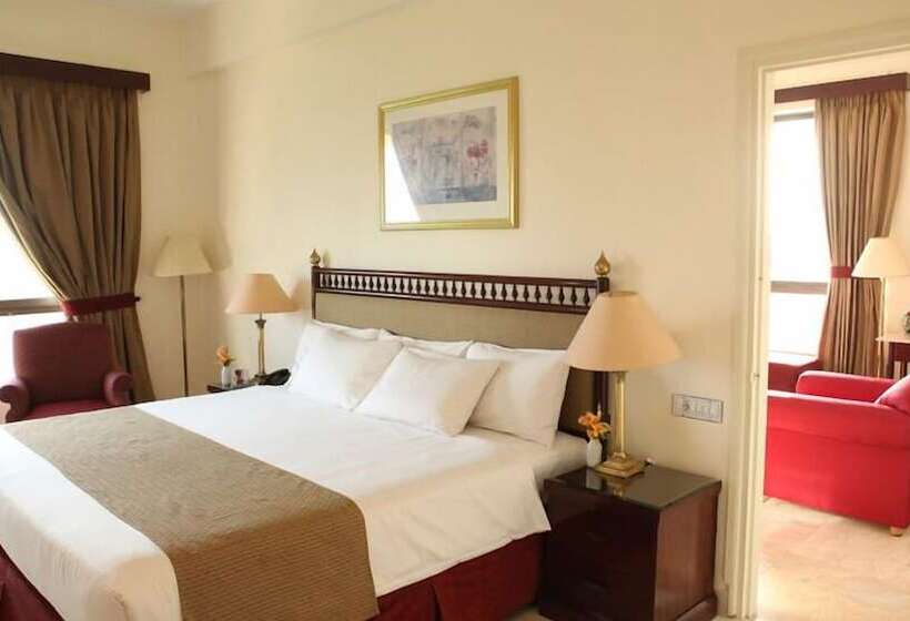 سوئیت پرزیدنت, Beach Luxury