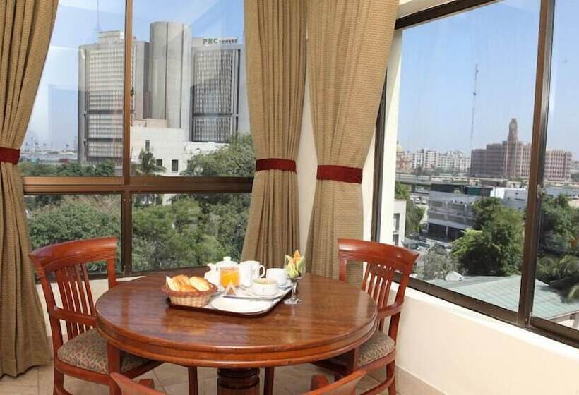 سوئیت پرزیدنت, Beach Luxury