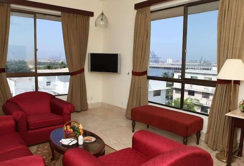 سوئیت پرزیدنت, Beach Luxury