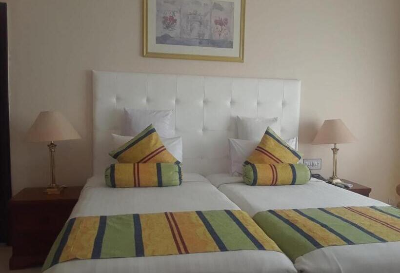 اتاق اجرایی, Beach Luxury