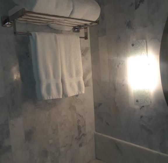 سوییت اجرایی, Beach Luxury