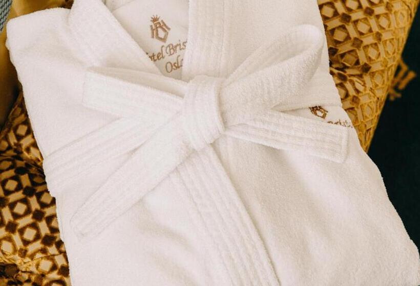 سوییت جونیور, Bristol