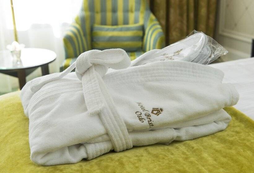 اتاق کلاس بیزنس, Bristol