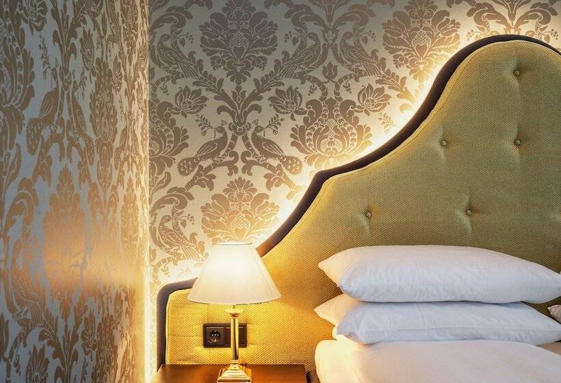 اتاق استاندارد, Bristol