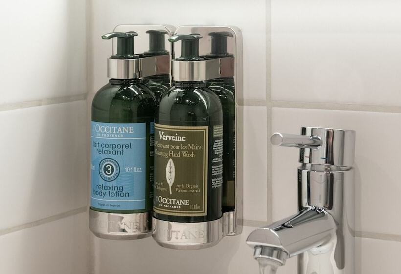 سوییت جونیور, Bristol