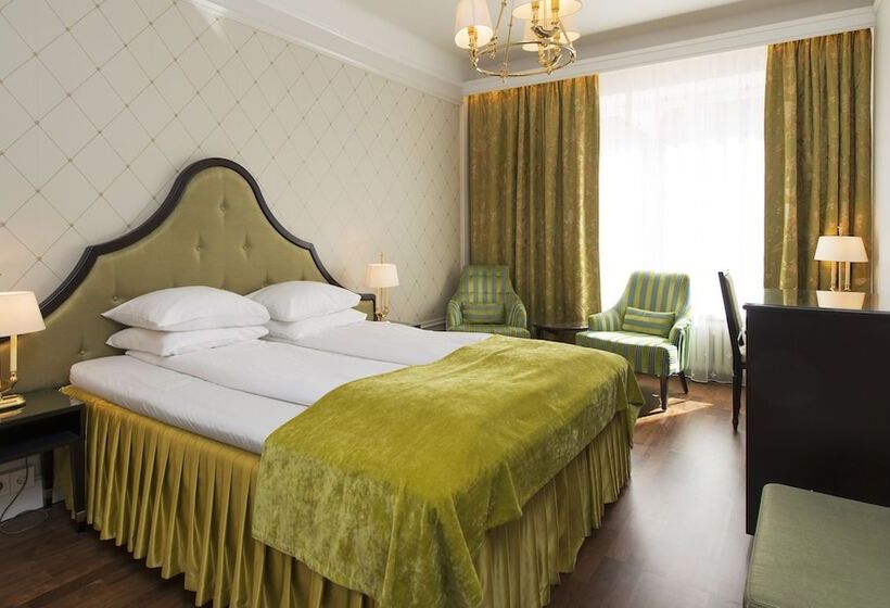 اتاق استاندارد, Bristol