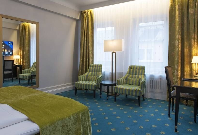 اتاق استاندارد, Bristol