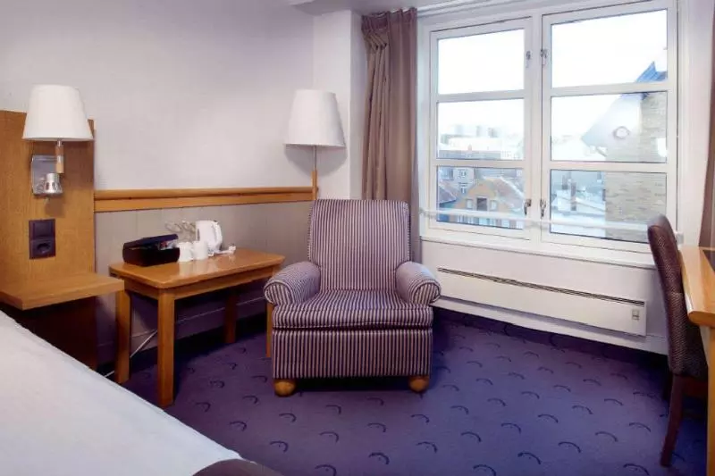 اتاق عادی, Clarion Collection Hotel With