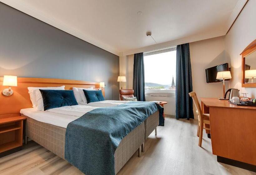 غرفة قياسية, L Vic Porsgrunn