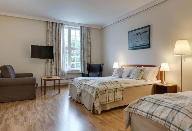 غرفة عائلية, L Vic Porsgrunn