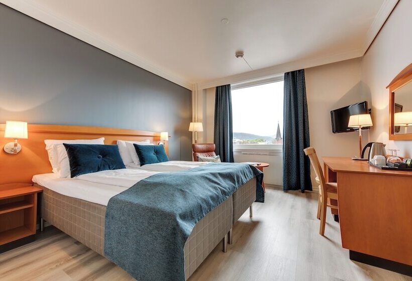 غرفة قياسية, L Vic Porsgrunn