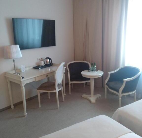 اتاق لوکس, Prezydencki 4 Star