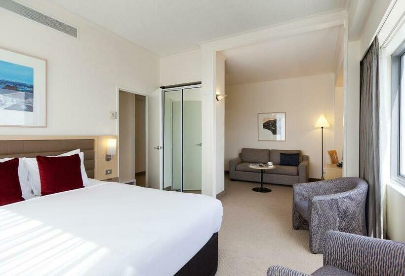 주니어 스위트 킹사이즈 침대, Novotel Rotorua Lakeside