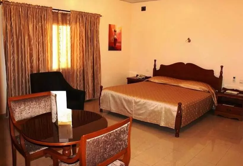 سوییت اجرایی, Prince Hotel Kano