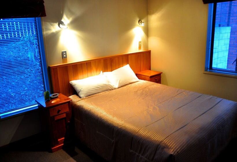 آپارتمان مدیریتی 2 خوابه, St James Apartments