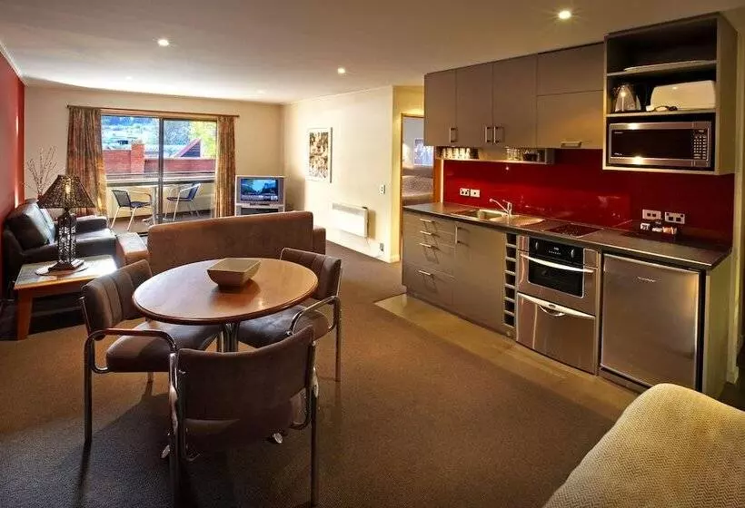 一ベッドルームエクゼクティブアパートメント, St James Apartments