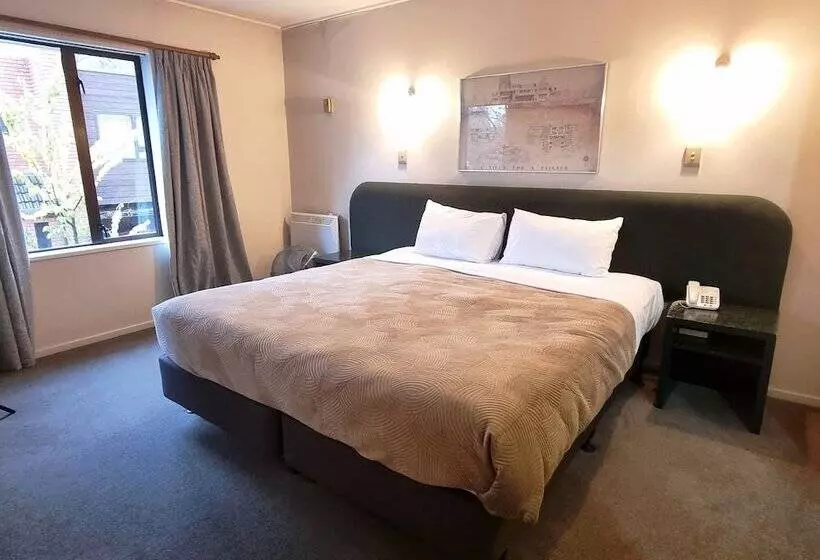 1ベッドルームのデラックスアパートメント, St James Apartments