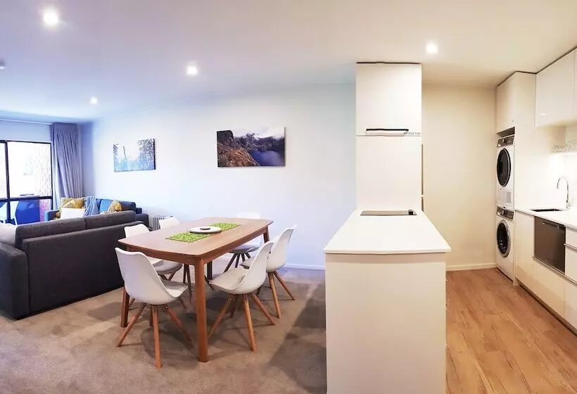 2ベッドルームデラックスアパートメント, St James Apartments