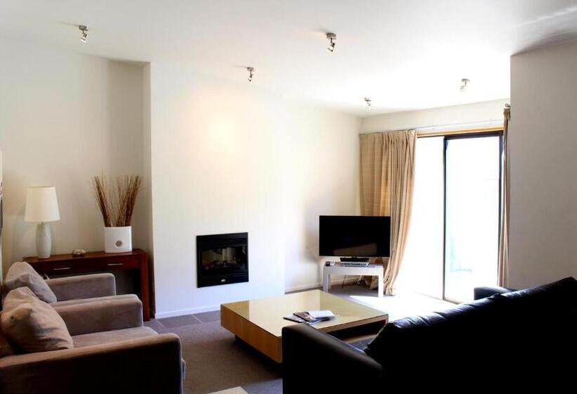 3 베드룸 이그제큐티브 아파트, St James Apartments