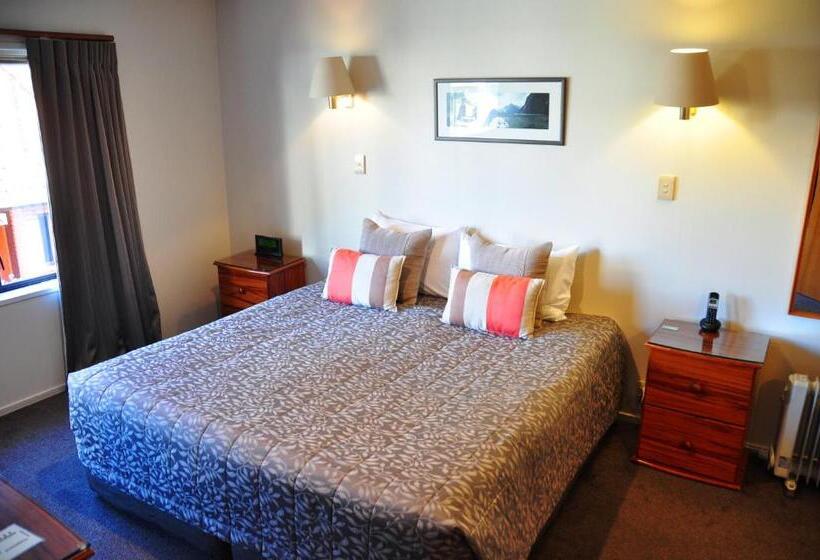 침실 2개 아파트, St James Apartments