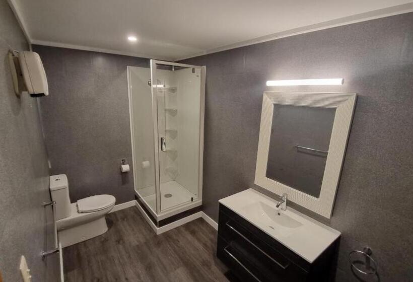 آپارتمان سوپریور 1 خوابه, St James Apartments