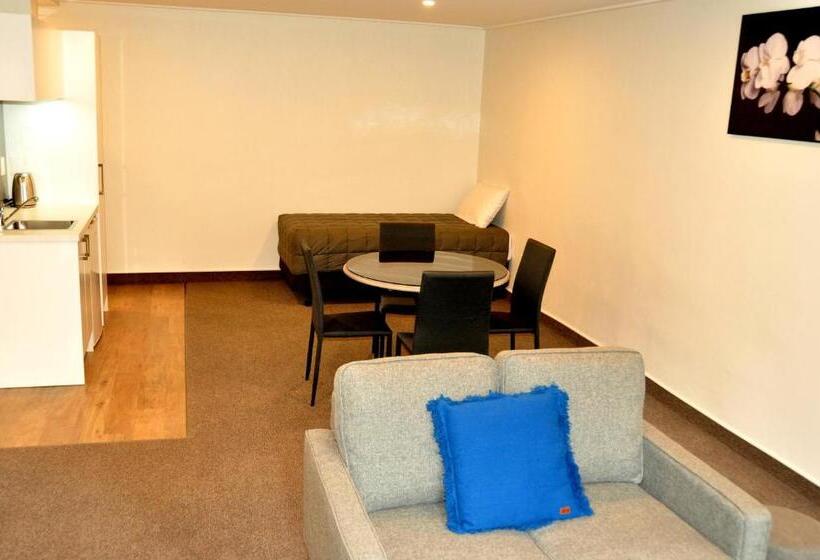 آپارتمان لوکس 1 خوابه, St James Apartments