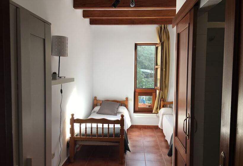 غرفة قياسية, Albergue Cabrales   Hostel