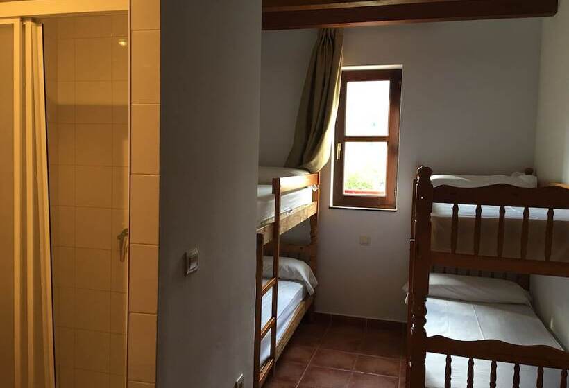 4인용 스탠다드 룸, Albergue Cabrales   Hostel