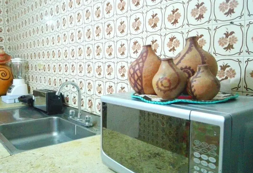 スタンダードルーム, Hostal Liwa Kashi