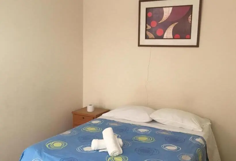 バス共有のスタンダードルーム, Paracas Backpackers House