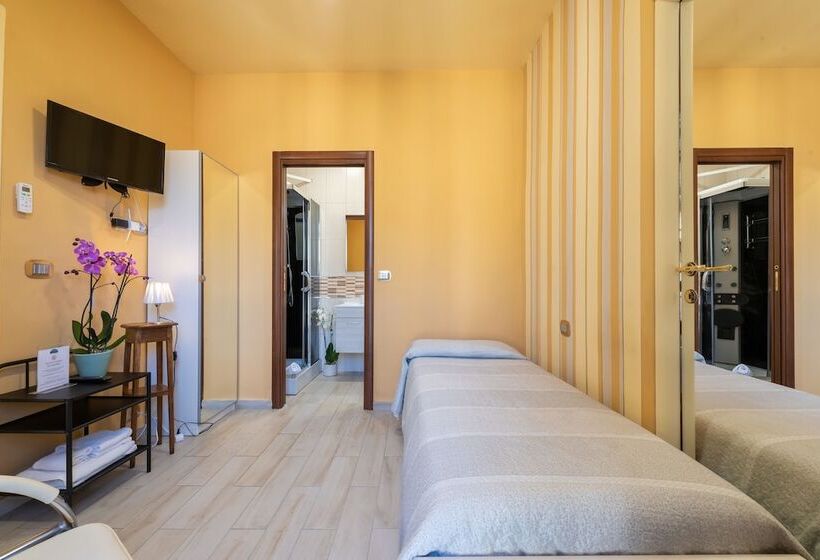 اتاق اکونومی یک تخته, B&b Central Station