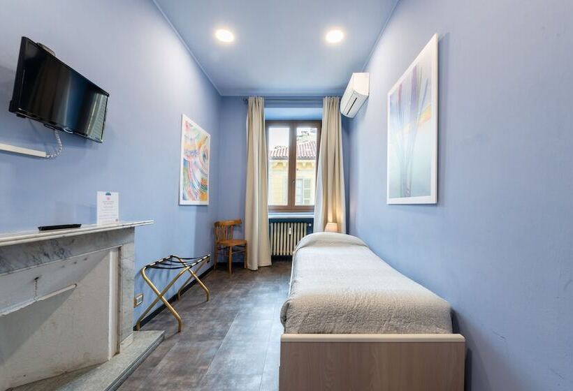 اتاق استاندارد یک نفره, B&b Central Station