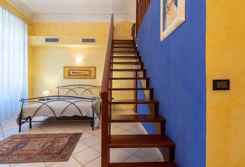 اتاق خانوادگی, B&b Central Station