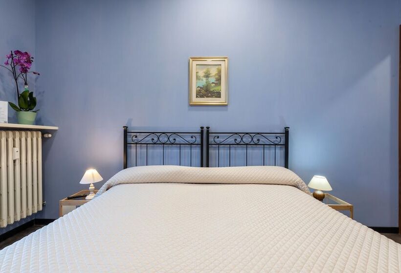 اتاق لوکس, B&b Central Station