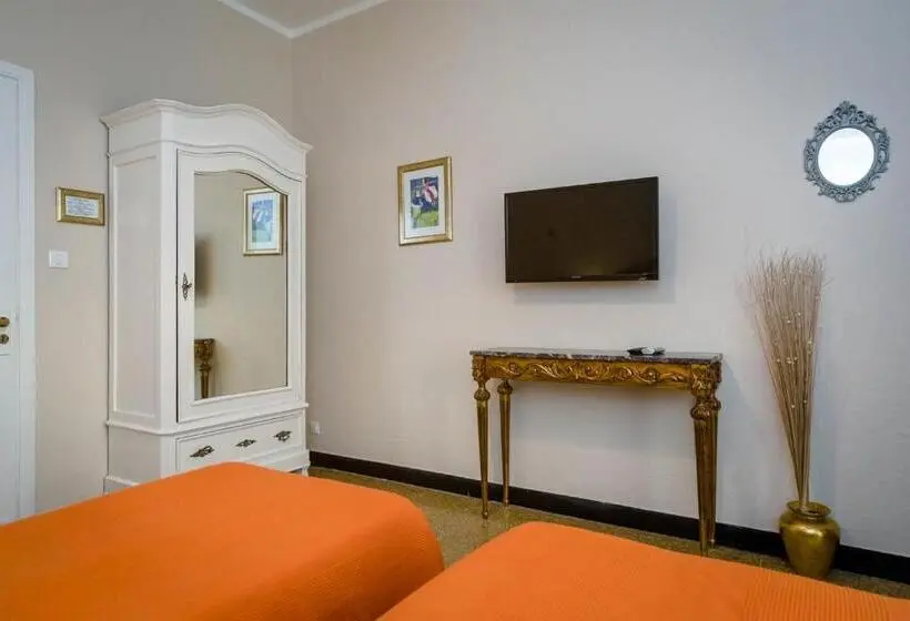 Standard room with outdoor bath, B&b I Portici Di Sottoripa